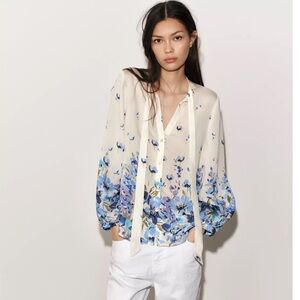 Zara Top Blouse Floral Blue White Long Sleeve Tie Neck Button Women M 5029/058